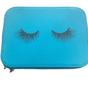 Cosmetic/Jewelry case blue box BRAND NEW‼️